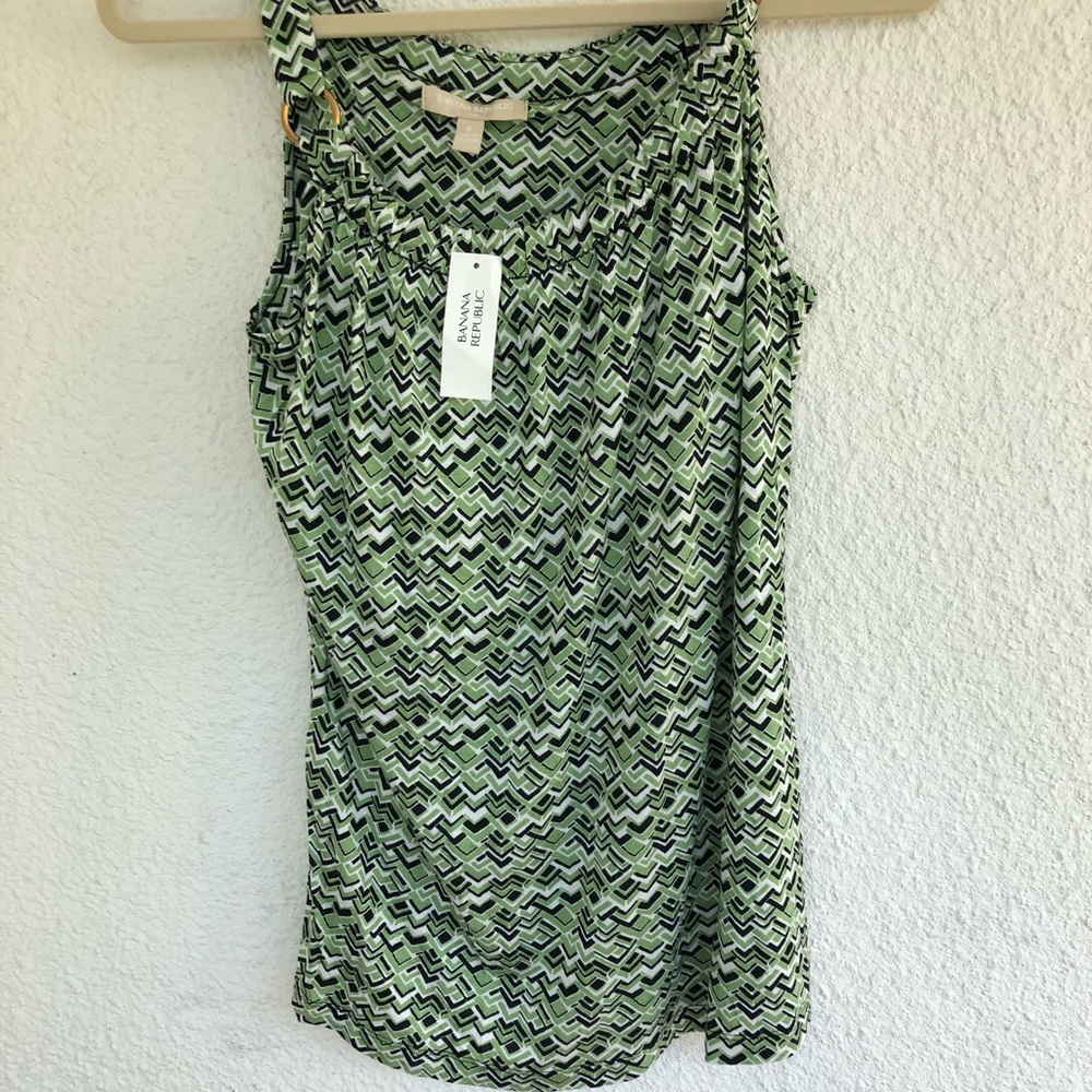 Banana Republic sleeveless top